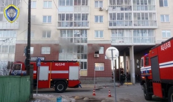 В Минске произошел пожар из-за оставленной в розетке зарядки: 6-летняя девочка в реанимации В Минске произошел пожар из-за оставленной в розетке зарядки: 6-летняя девочка в реанимации