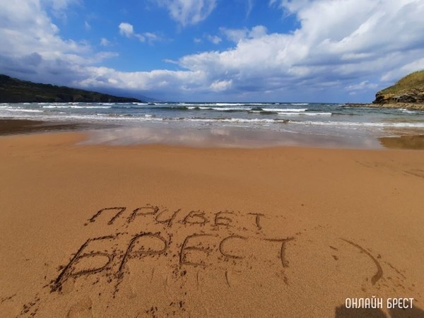 «Египет стоит почти как Эмираты». Куда белорусы летают зимой и сколько за это платят «Египет стоит почти как Эмираты». Куда белорусы летают зимой и сколько за это платят