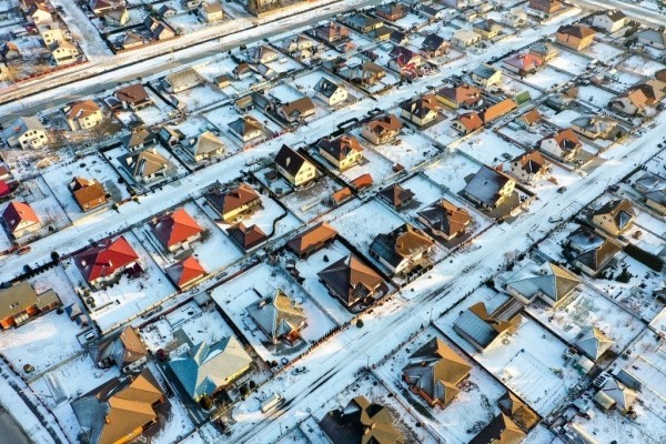 
                Плоска. Как выглядит район Бреста, где возводят квартал таунхаусов
            