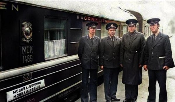 1980-е… Таможенный контроль на ж/д вокзале в Бресте