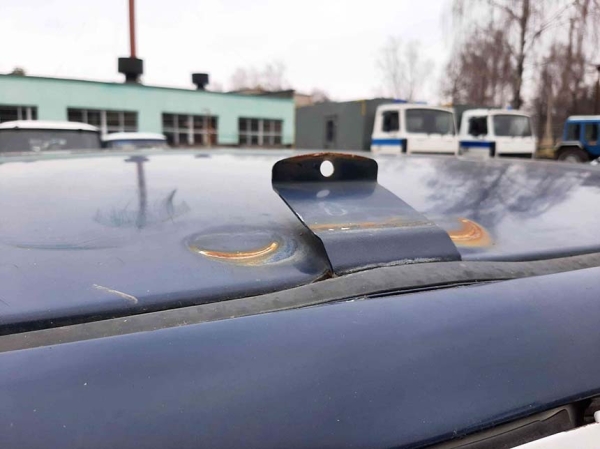 МВД продолжает распродавать Chrysler 300С из гаража ГАИ. Почем продают два авто?