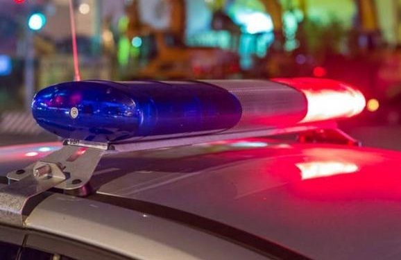 В Каменце нетрезвый водитель повредил два автомобиля В Каменце нетрезвый водитель повредил два автомобиля