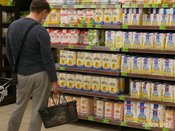 На сколько подорожали базовые продукты питания в Беларуси На сколько подорожали базовые продукты питания в Беларуси
