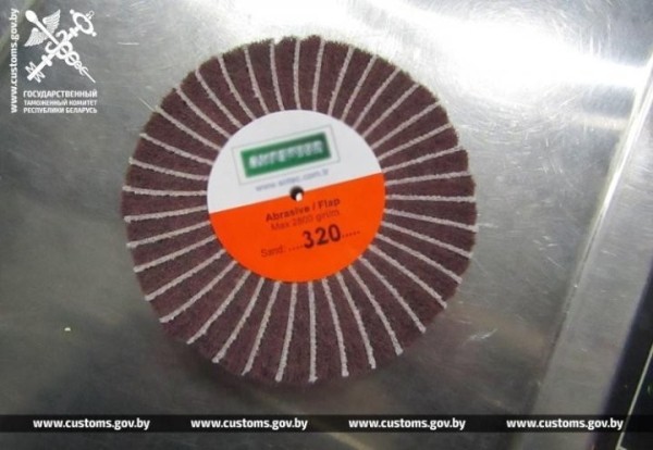 Брестские таможенники пресекли ввоз незадекларированного груза из Болгарии Брестские таможенники пресекли ввоз незадекларированного груза из Болгарии