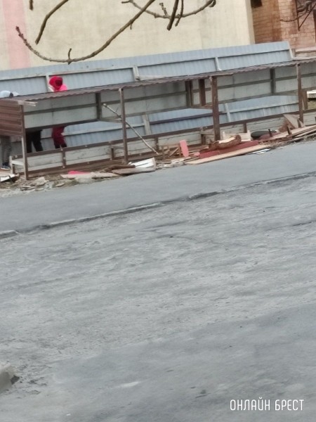 Читатель: В Бресте на Я.Купалы дерево упало в сторону дома. Вот ещё сегодняшние последствия сильного ветра
Читатель: В Бресте на Я.Купалы дерево упало в сторону дома. Вот ещё сегодняшние последствия сильного ветра