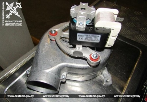 Брестские таможенники пресекли ввоз незадекларированного груза из Болгарии Брестские таможенники пресекли ввоз незадекларированного груза из Болгарии