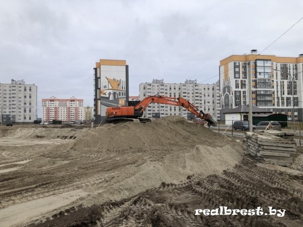 Детский сад на 350 мест строят в микрорайоне «ЮЗМР-5» в Бресте Детский сад на 350 мест строят в микрорайоне «ЮЗМР-5» в Бресте
