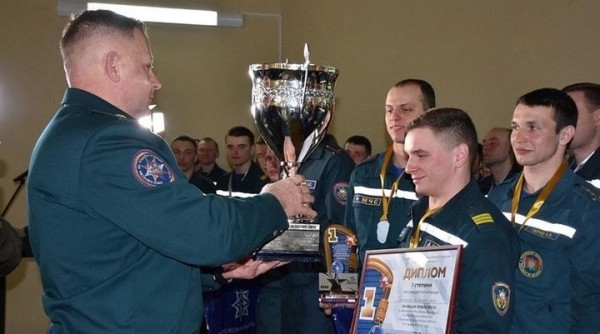 Команда Брестской области победила в многоборье среди спасателей Беларуси