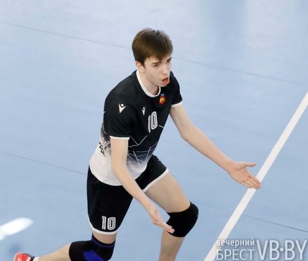 Брестские юноши выиграли серебро на домашнем турнире по волейболу Брестские юноши выиграли серебро на домашнем турнире по волейболу