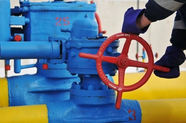 Россия будет продавать свой газ только за рубли Россия будет продавать свой газ только за рубли