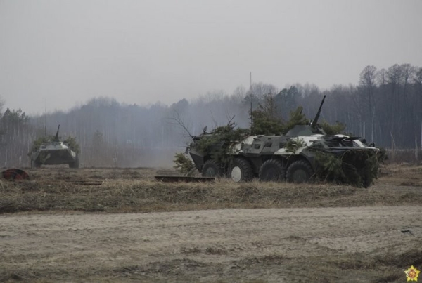 Учения на полигоне «Брестский» Учения на полигоне «Брестский»