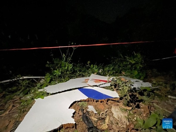 Выживших нет. Подробности с места крушения китайского Boeing 737