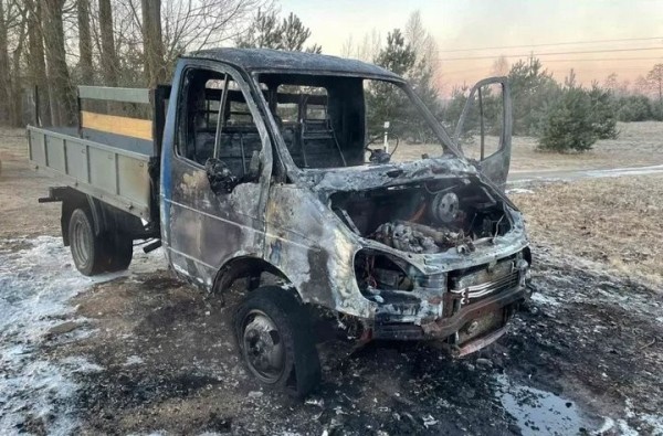 В Березовском районе сгорела «Газель» В Березовском районе сгорела «Газель»