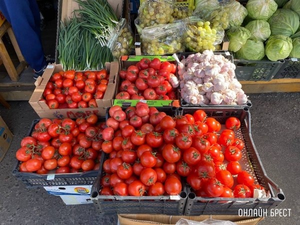 Читатель: Что почем на рынке за ЦУМом в Бресте
             
                Читатель: Что почем на рынке за ЦУМом в Бресте