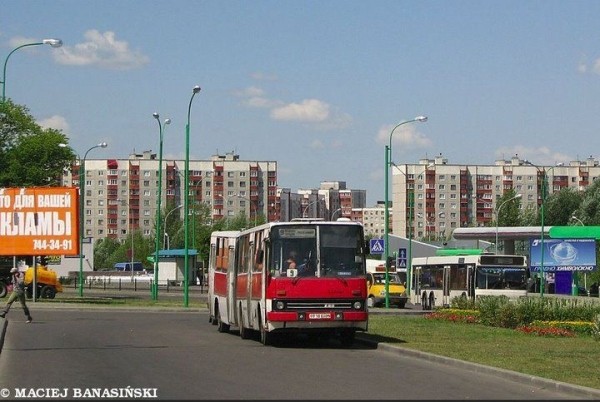 Автобусы «Икарус» на улицах Бреста
             
                Автобусы «Икарус» на улицах Бреста