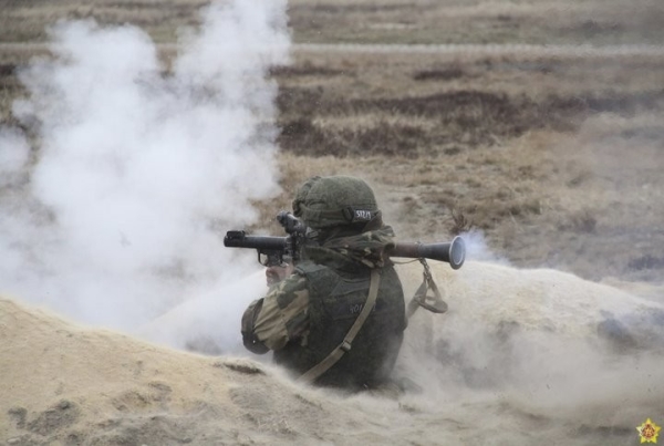 Учения на полигоне «Брестский» Учения на полигоне «Брестский»