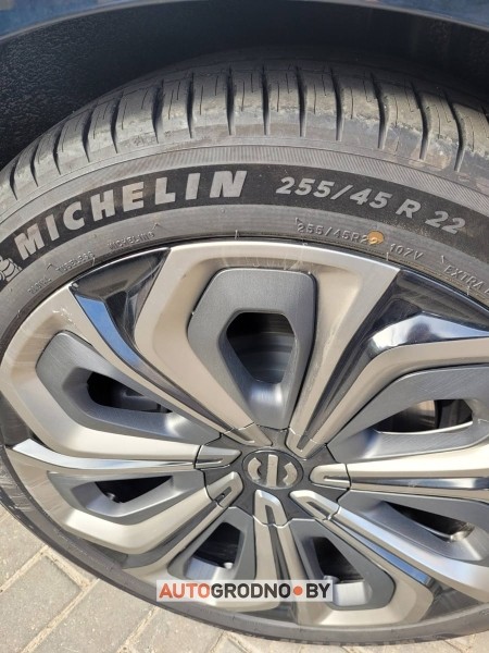 HiPhi X: в Гродно прибыл один из самых дорогих китайских электромобилей. 7 дверей и множество передовых решений HiPhi X: в Гродно прибыл один из самых дорогих китайских электромобилей. 7 дверей и множество передовых решений