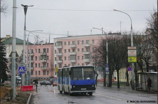 Автобусы «Икарус» на улицах Бреста
             
                Автобусы «Икарус» на улицах Бреста