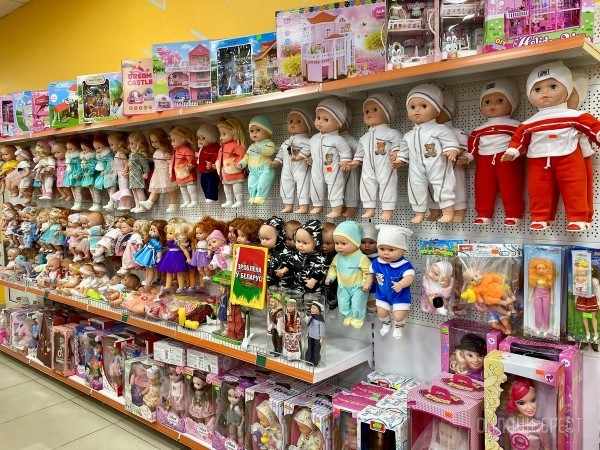 Ребрендинг брестского «Детского мира» на Советской: новый логотип и еще больше стильной одежды, забавных игрушек, школьной канцелярии Ребрендинг брестского «Детского мира» на Советской: новый логотип и еще больше стильной одежды, забавных игрушек, школьной канцелярии