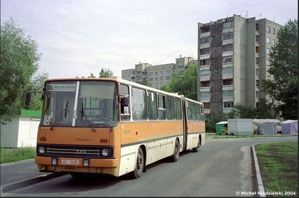 Автобусы «Икарус» на улицах Бреста
             
                Автобусы «Икарус» на улицах Бреста