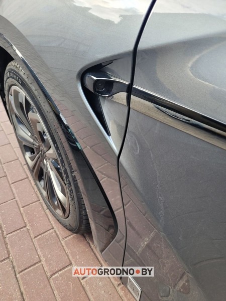 HiPhi X: в Гродно прибыл один из самых дорогих китайских электромобилей. 7 дверей и множество передовых решений HiPhi X: в Гродно прибыл один из самых дорогих китайских электромобилей. 7 дверей и множество передовых решений