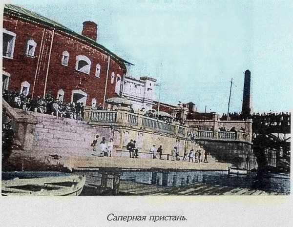 Читатель: Сапёрная пристань в Брестской крепости
             
                Читатель: Сапёрная пристань в Брестской крепости