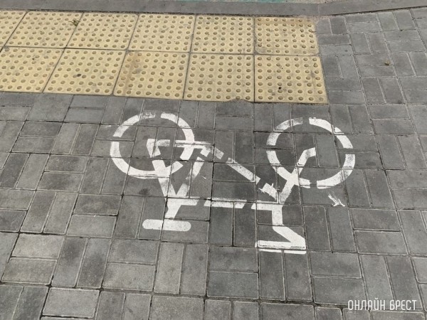 Велосипедистам разрешат выезжать на проезжую часть, но не везде — ГАИ Велосипедистам разрешат выезжать на проезжую часть, но не везде — ГАИ