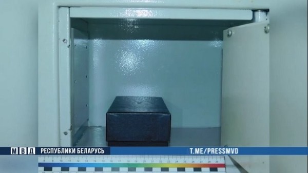 Школьник украл у своего отца почти $30 тысяч Школьник украл у своего отца почти $30 тысяч