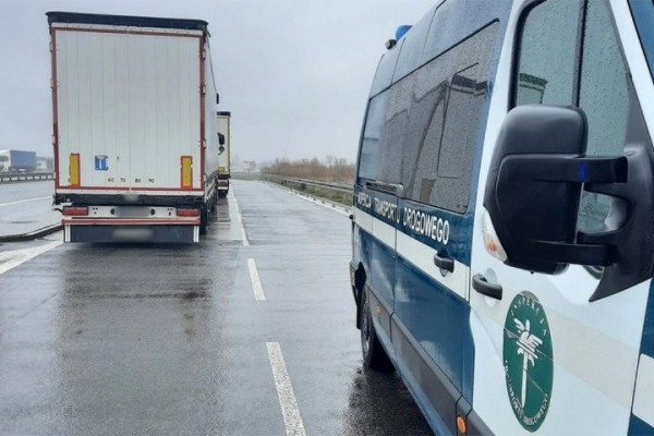 В Польше белорус с примерно 3 промилле вез 19 тонн груза В Польше белорус с примерно 3 промилле вез 19 тонн груза