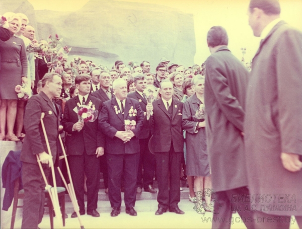 День открытия Мемориального комплекса «Брестская крепость-герой». Фото и подробности День открытия Мемориального комплекса «Брестская крепость-герой». Фото и подробности