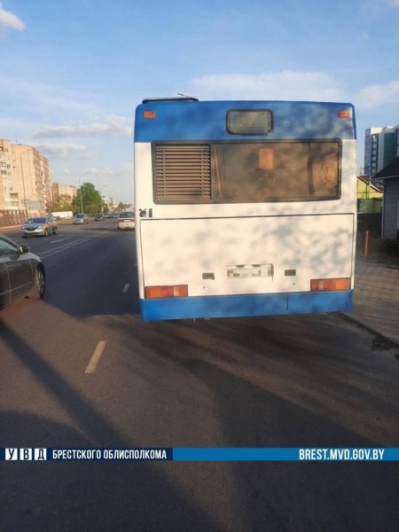В Бресте в автобусе упала пенсионерка