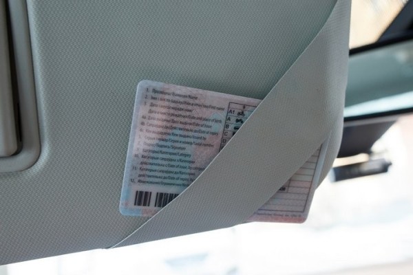 Нет «прав» – сделаем и внесем в базу данных! Что предлагают в Instagram, и что за это будет