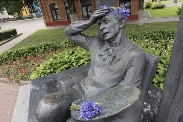 «Шагал. Шагал…» — пастаноўка Тэатра імя Якуба Коласа ў двары музея на Пакроўскай «Шагал. Шагал…» — пастаноўка Тэатра імя Якуба Коласа ў двары музея на Пакроўскай