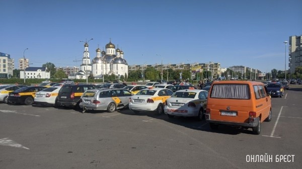 Штраф больше дохода. Налоговая рассказала, как суд наказал таксиста-нелегала Штраф больше дохода. Налоговая рассказала, как суд наказал таксиста-нелегала