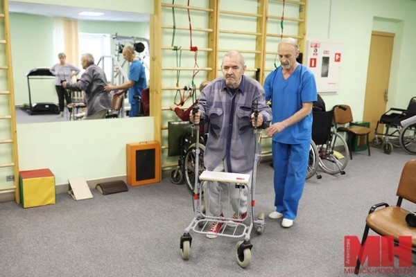 Вернулась к жизни после комы. Постояльцы дома-интерната рассказали свои жизненные истории