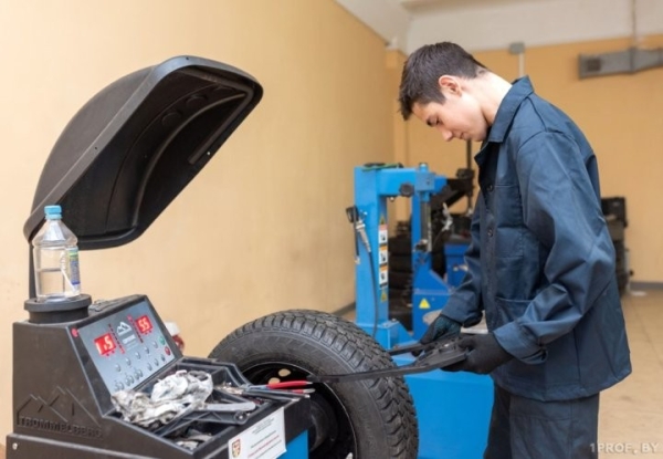 Какие выплаты положены молодым специалистам после распределения, рассказали в Минтруда Какие выплаты положены молодым специалистам после распределения, рассказали в Минтруда