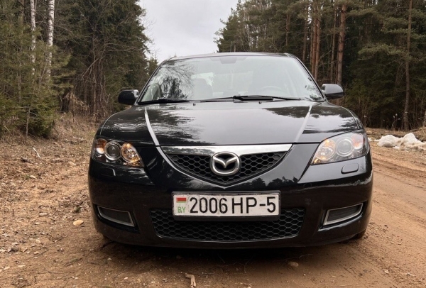 Белорусы потратили 3 000 евро в поездке по Европе на старенькой Mazda 3 Белорусы потратили 3 000 евро в поездке по Европе на старенькой Mazda 3