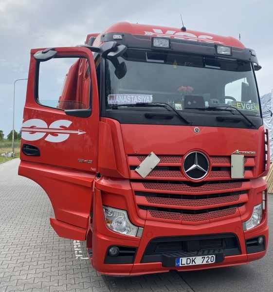 «После такой работы многие разводятся». Белоруска ушла в дальнобой вслед за мужем «После такой работы многие разводятся». Белоруска ушла в дальнобой вслед за мужем