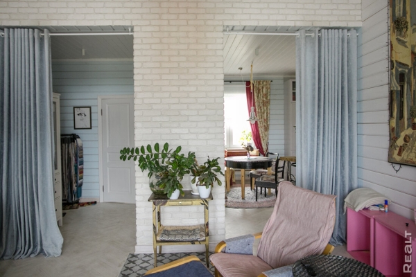 «Заткнула за пояс соседских мужей». История минчанки, которая сделала все сама: дом, мебель и даже сауну «Заткнула за пояс соседских мужей». История минчанки, которая сделала все сама: дом, мебель и даже сауну