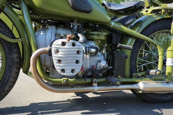 Считай, музейный экспонат! Белорус заморочился и вложил $10 тысяч в мотоцикл М-72 1953 г. в.