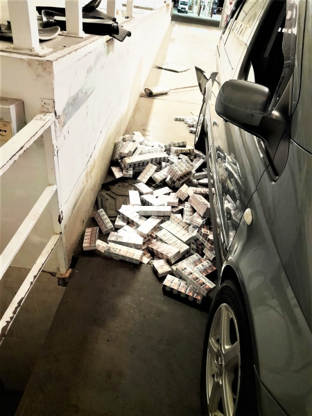 Поляка штрафуют, а он все равно в тайниках возит сигареты из Беларуси