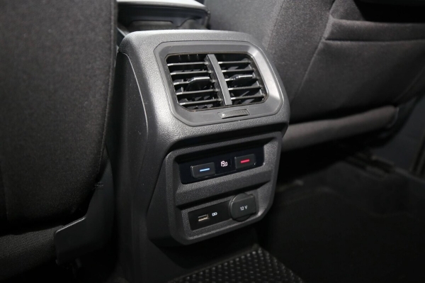 Уже через полгода — на продажу! Чем белорусу не понравился VW Tiguan Allspace 1.5 TSI Уже через полгода — на продажу! Чем белорусу не понравился VW Tiguan Allspace 1.5 TSI