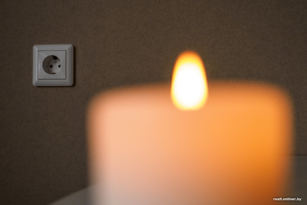 «Вместо брачной ночи собирали по квартире воду». Белорусы рассказывают истории самых диких коммунальных ЧП