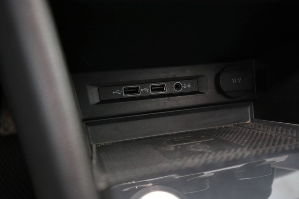 Уже через полгода — на продажу! Чем белорусу не понравился VW Tiguan Allspace 1.5 TSI Уже через полгода — на продажу! Чем белорусу не понравился VW Tiguan Allspace 1.5 TSI