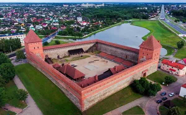 Путешествие в выходной день: где можно побывать и сколько придется потратить Путешествие в выходной день: где можно побывать и сколько придется потратить