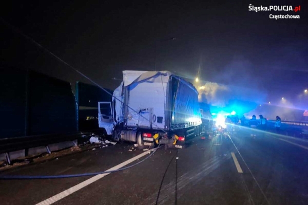 В Польше столкнулись сразу пять фур – погиб водитель-белорус В Польше столкнулись сразу пять фур – погиб водитель-белорус