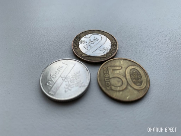 Белстат подсчитал, сколько белорусов работают за зарплату