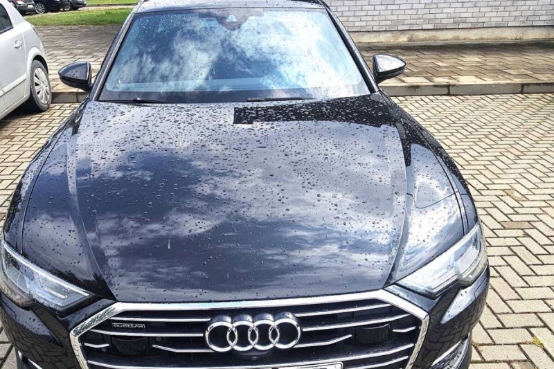 Литовские пограничники не впустили в Беларусь Audi A6. Почему?