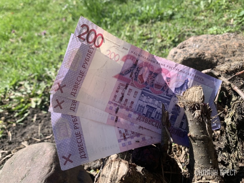 Зарплаты некоторых категорий бюджетников хотят повысить в сентябре. Кому повезет? Зарплаты некоторых категорий бюджетников хотят повысить в сентябре. Кому повезет?