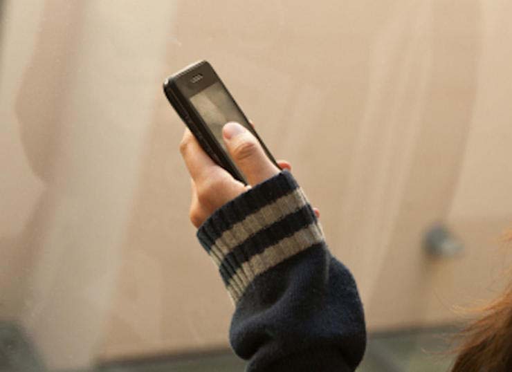 Жительница Брестской области хотела купить стулья в Instagram, но осталась без денег и мебели